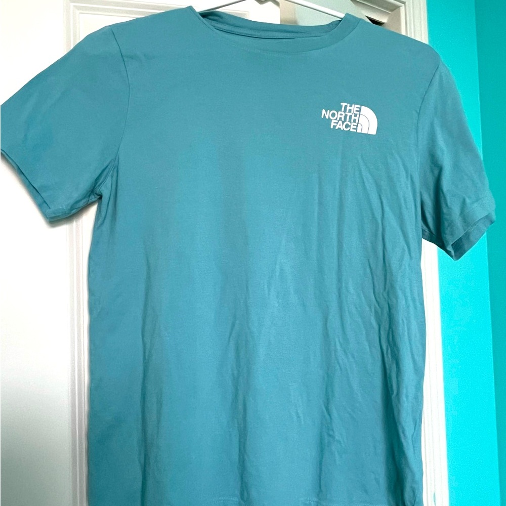 The North Face- Women’s teal soft short sleeve shirt